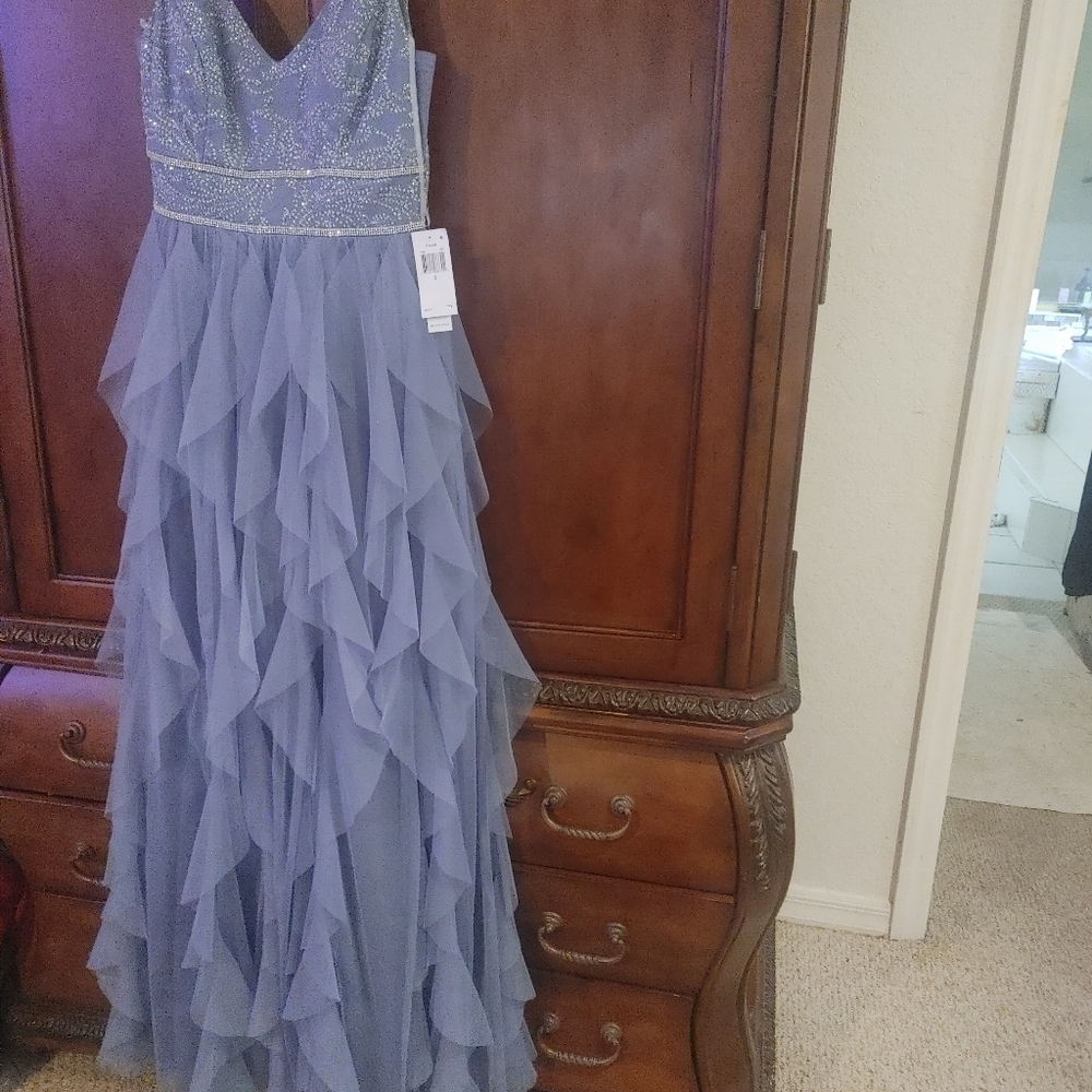 Ladies gown